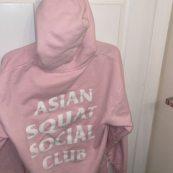 Asian Squat Social Club - Picture 3 of 10